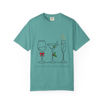 Cheers to the Season cocktail glasses T-Shirt | holiday drinks illustration