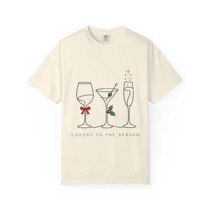 Cheers to the Season cocktail glasses T-Shirt | holiday drinks illustration