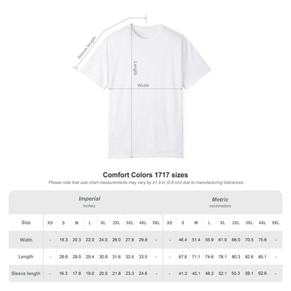 Cheers to the Season cocktail glasses T-Shirt | holiday drinks illustration